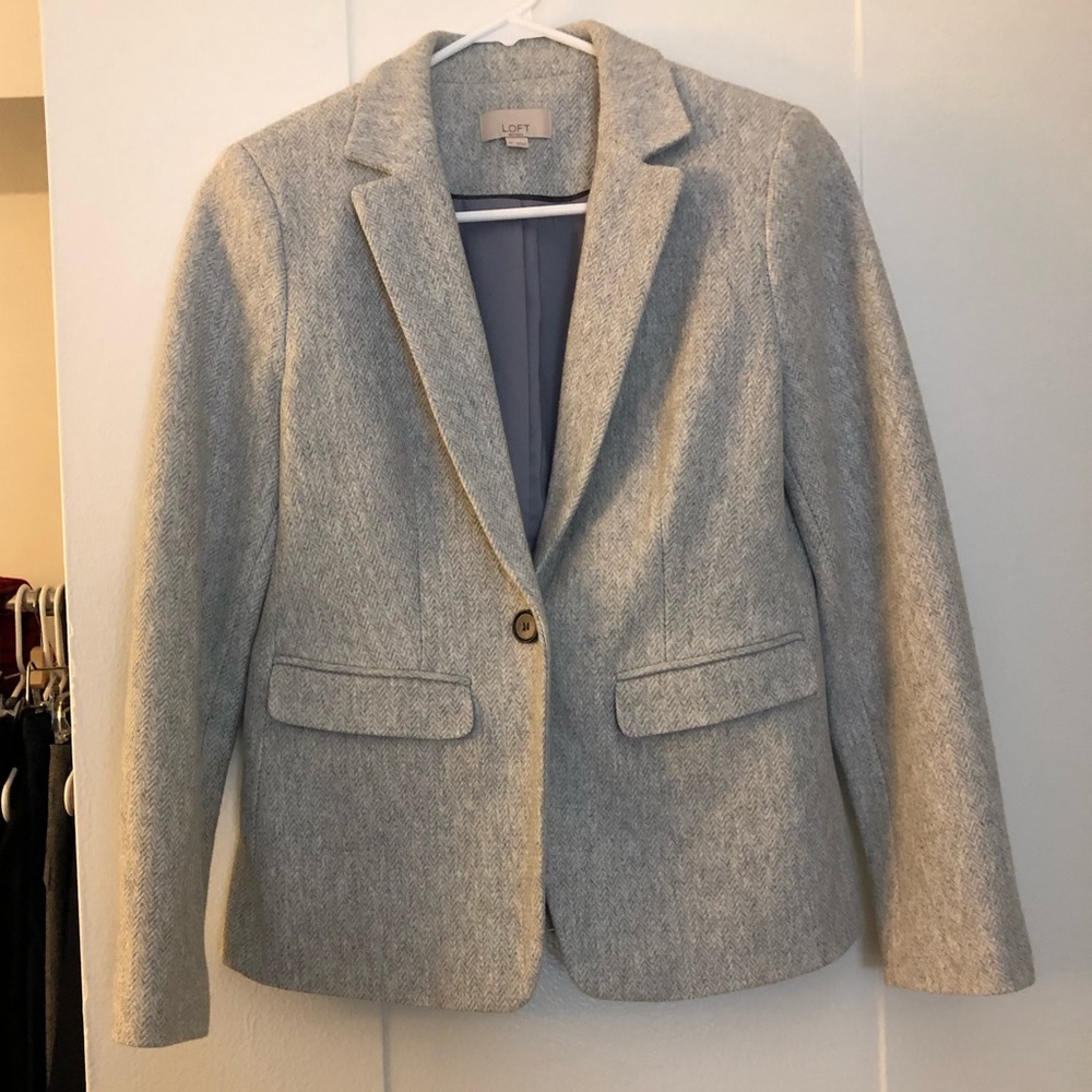 Light gray blazer from LOFT 2P